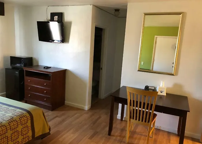 Americas Best Value Inn Visalia